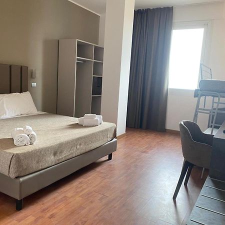 Hotel Golden ริมินี ภายนอก รูปภาพ