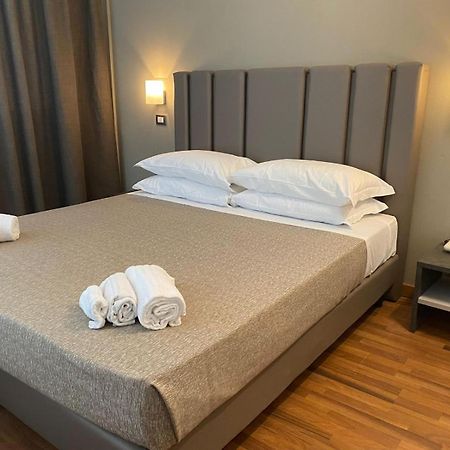 Hotel Golden ริมินี ภายนอก รูปภาพ