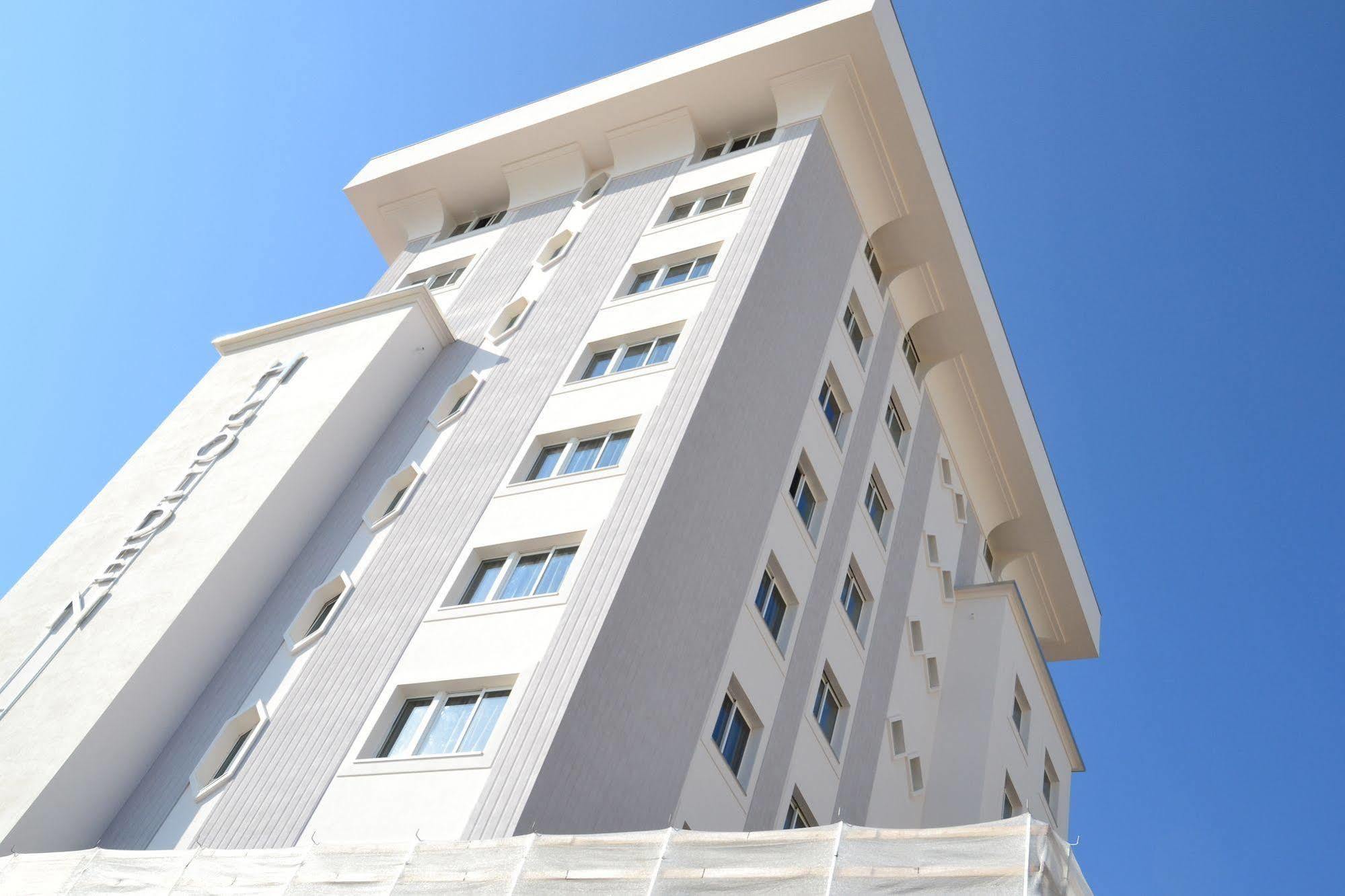 Hotel Golden ริมินี ภายนอก รูปภาพ